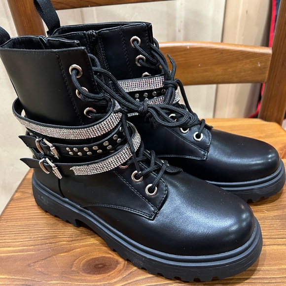 New bling combat boots - Picture 2 of 2